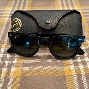 Ray-Ban  Wayfarer
